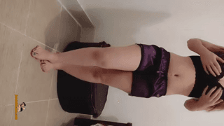 بدن نمایی و خودارضایی غزل خانم