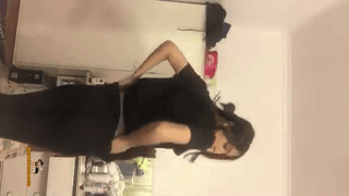 بدن نمایی ژیلا دختر سبزه و سکسی