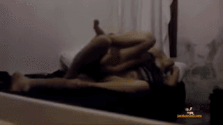 کلیپ سکس زوج میانسال زهره و علی رو تخت