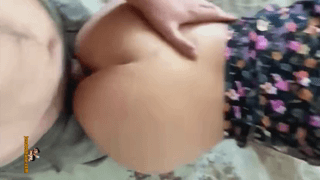 سکس داگی دختر خوش اندام با لباس گل گلی