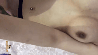 بدن نمایی دختر خوش اندام ایرانی